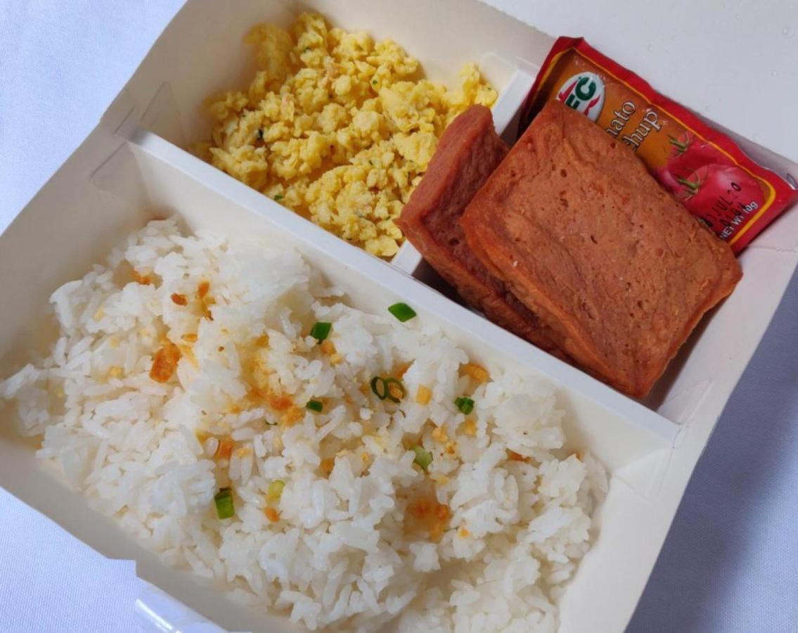 Hotel Reddoorz Near Naia Terminal 1 à Paranaque City Extérieur photo
