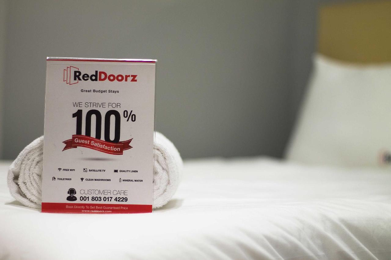 Hotel Reddoorz Near Naia Terminal 1 à Paranaque City Extérieur photo