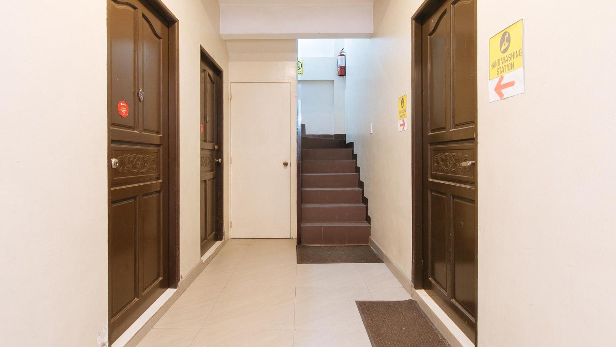 Hotel Reddoorz Near Naia Terminal 1 à Paranaque City Extérieur photo