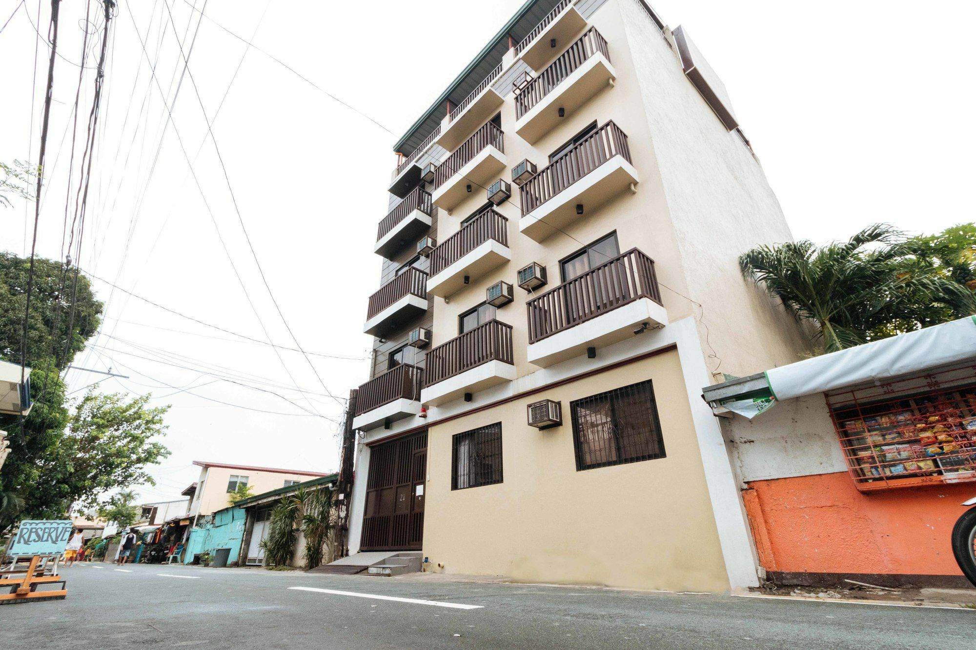 Hotel Reddoorz Near Naia Terminal 1 à Paranaque City Extérieur photo